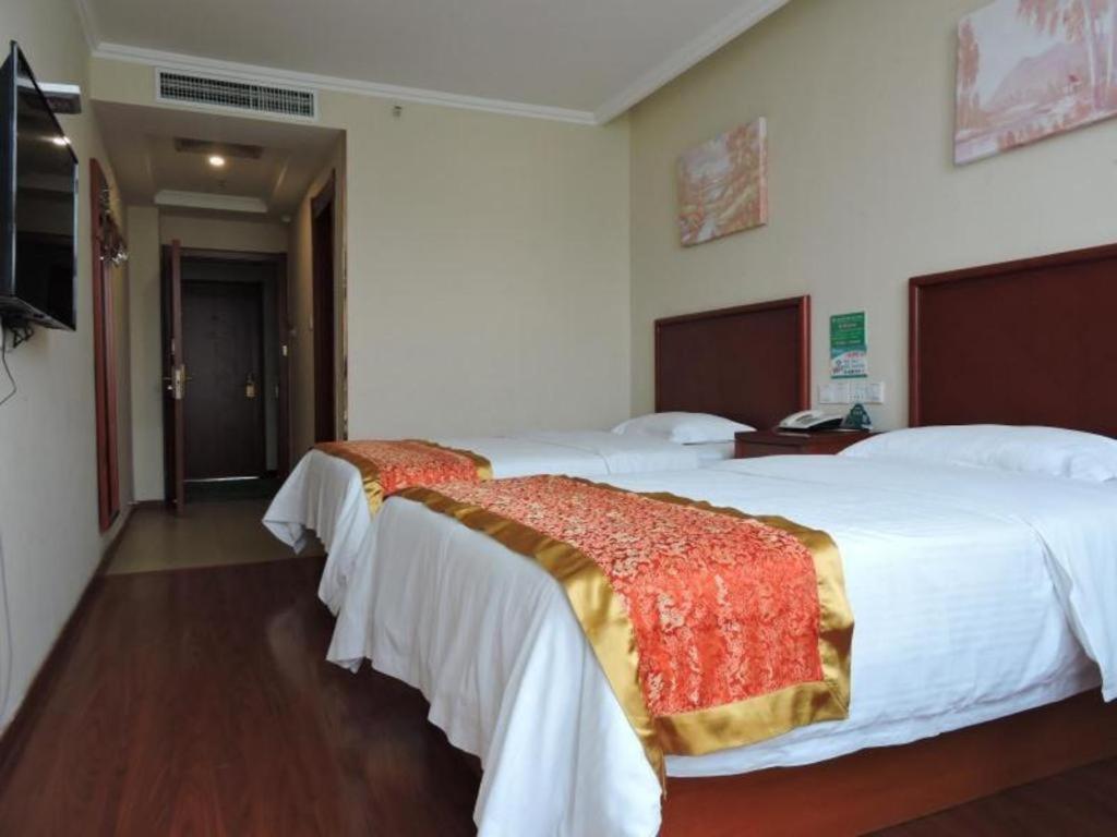 Greentree Inn Linyi Feixian Jianshe Road Express Hotel Kültér fotó